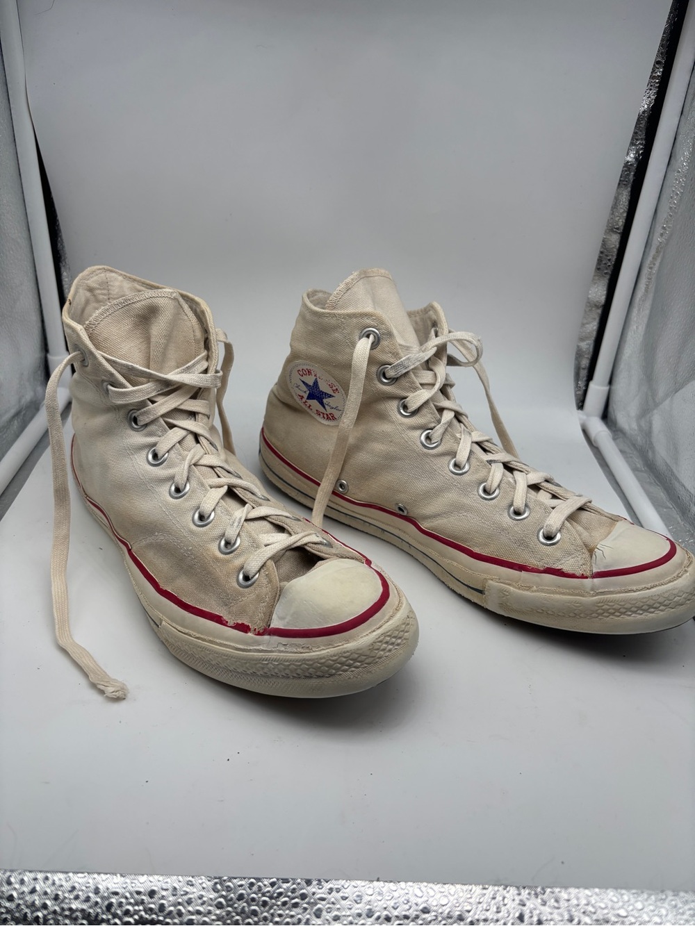 Vintage High-Top Canvas Sneakers in Cream with Red Trim